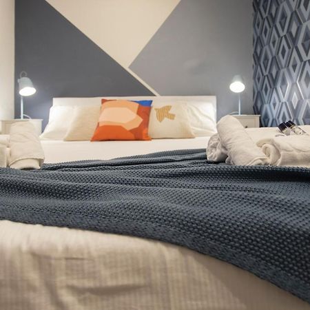 Nina - Tiny Suite In Trastevere Рим Екстериор снимка